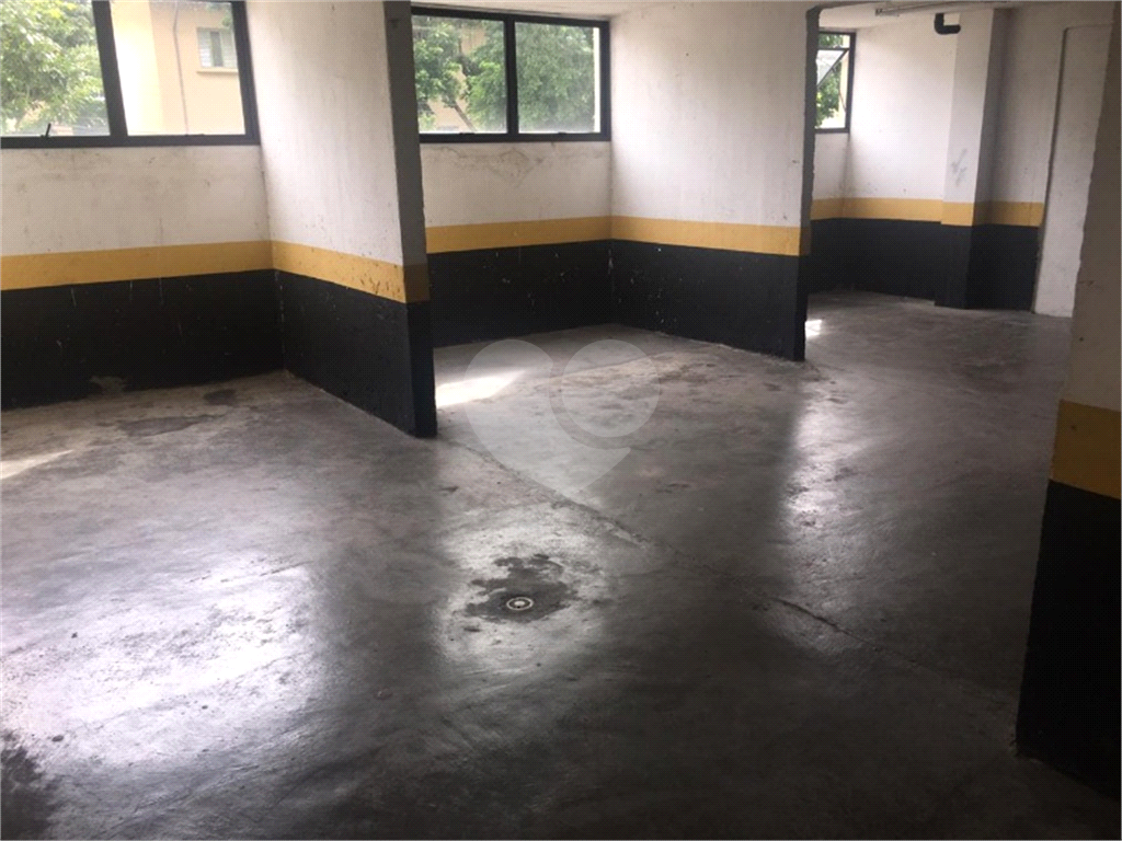 Mooca . 2 vagas de garagem. Ao lado da Rua da Mooca