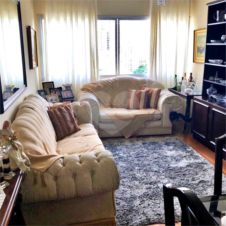 Apartamento à venda com 3 quartos, 87m² - Foto 3