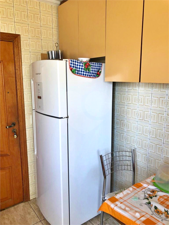 Apartamento à venda com 3 quartos, 87m² - Foto 17