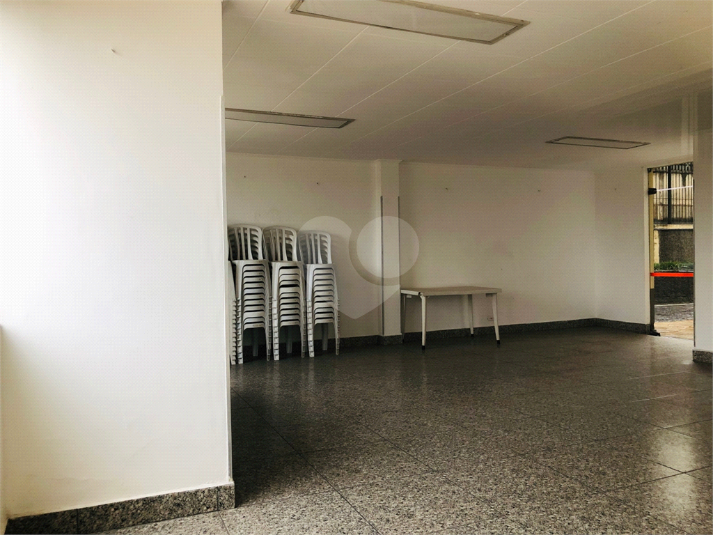 Apartamento à venda com 3 quartos, 87m² - Foto 33