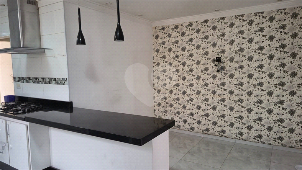 Sobrado complemente reformado, Porteira Fechada