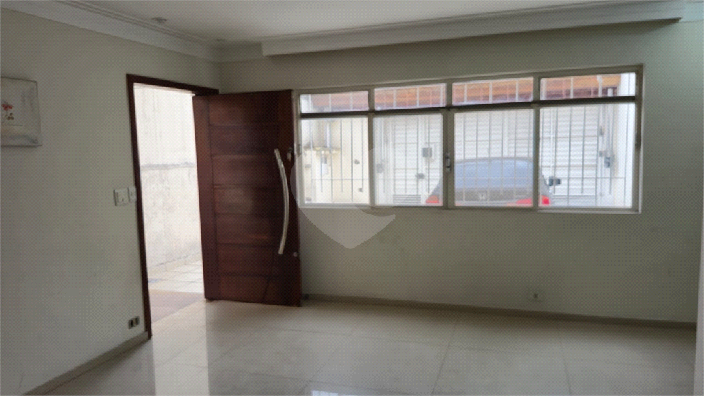 Sobrado complemente reformado, Porteira Fechada
