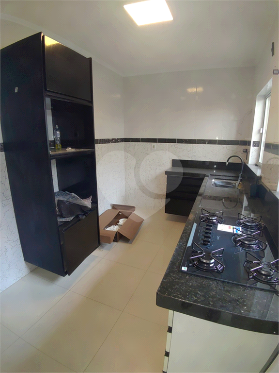 MARAVILHOSA CASA TOTALMENTE REFORMADA EM 2021