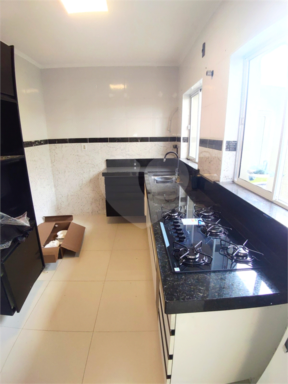 MARAVILHOSA CASA TOTALMENTE REFORMADA EM 2021