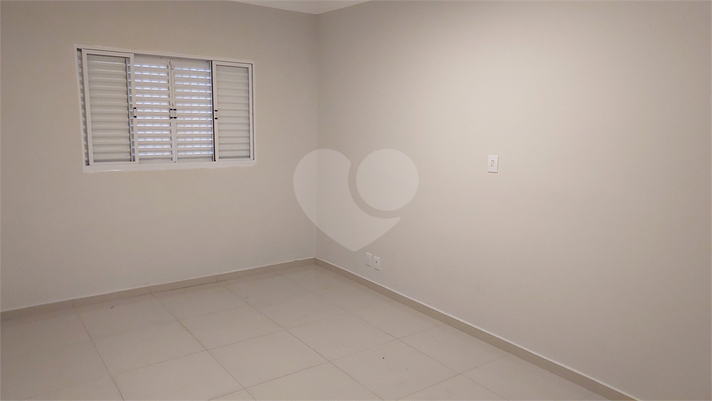 MARAVILHOSA CASA TOTALMENTE REFORMADA EM 2021