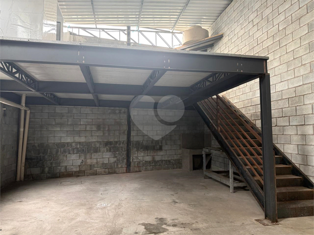 Imóvel para investidor ou construtores com 15 metros de testada ja com renda em ótimo local!!