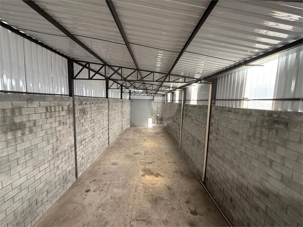 Imóvel para investidor ou construtores com 15 metros de testada ja com renda em ótimo local!!