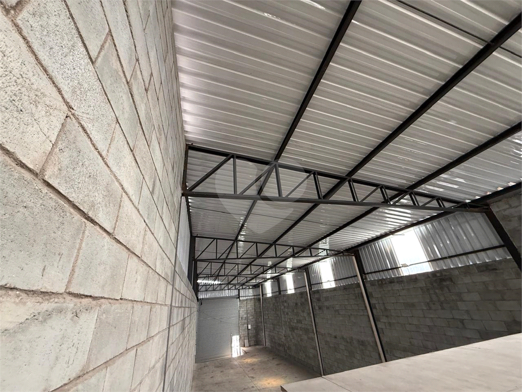 Imóvel para investidor ou construtores com 15 metros de testada ja com renda em ótimo local!!