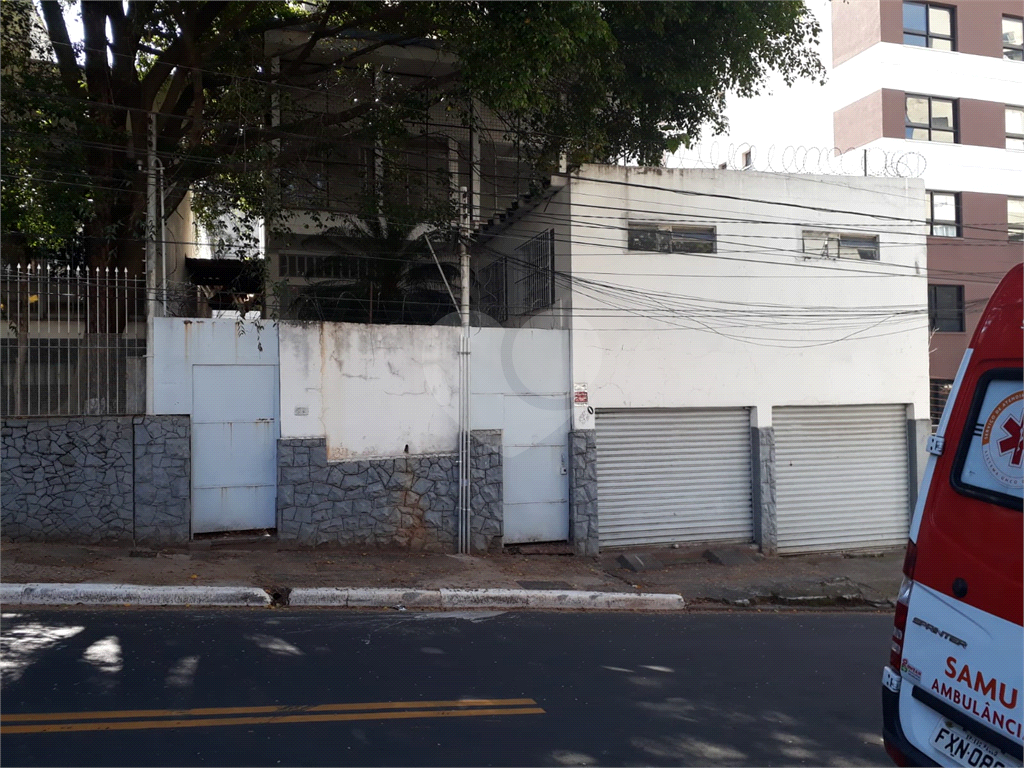 TERRENO em PINHEIROS