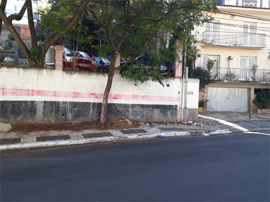 TERRENO em PINHEIROS