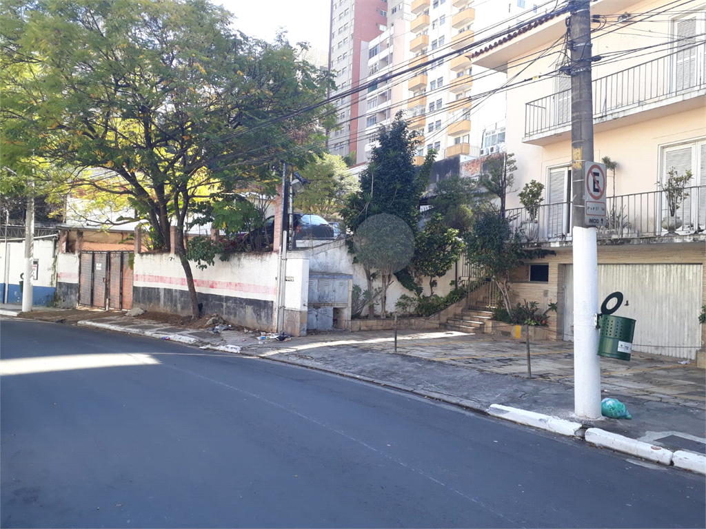 TERRENO em PINHEIROS