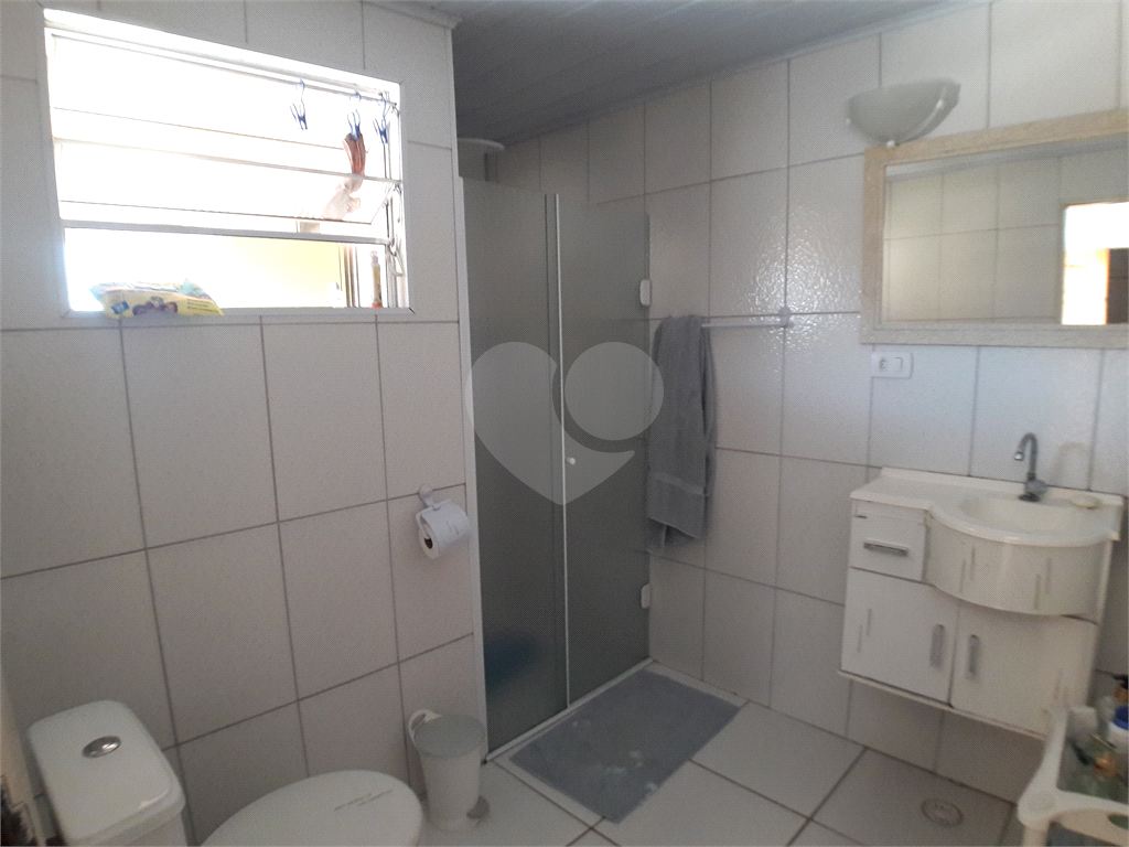 Casa com terreno de 10x25 - Tremembé/SP