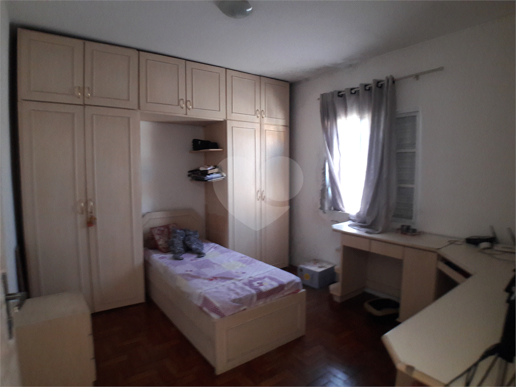 Casa com terreno de 10x25 - Tremembé/SP
