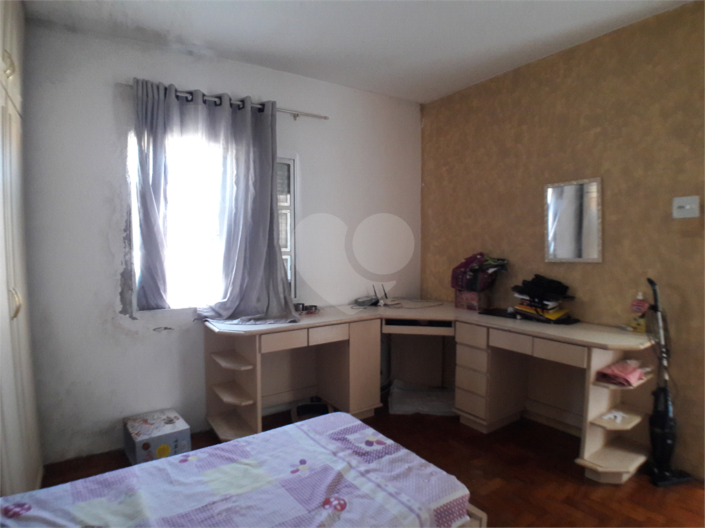 Casa com terreno de 10x25 - Tremembé/SP