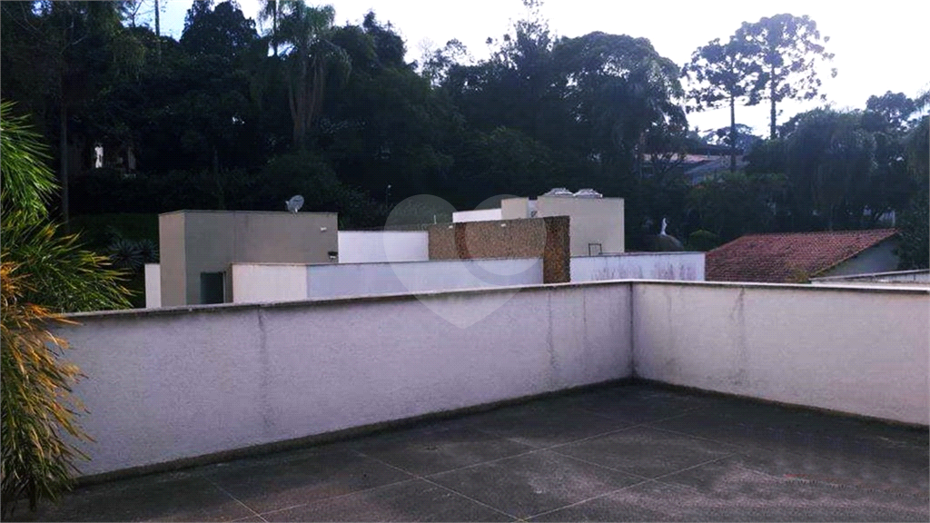 Condomínio alto padrão. Piscina. Espaço gourmet
