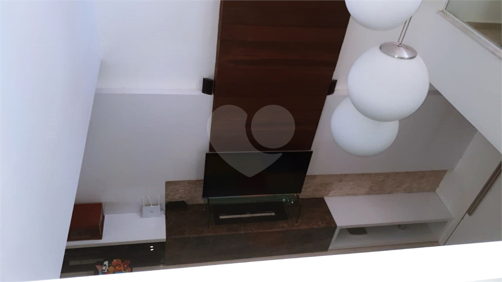 Condomínio alto padrão. Piscina. Espaço gourmet