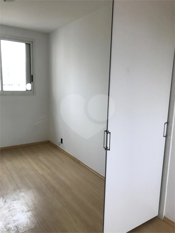 APARTAMENTO em LAPA