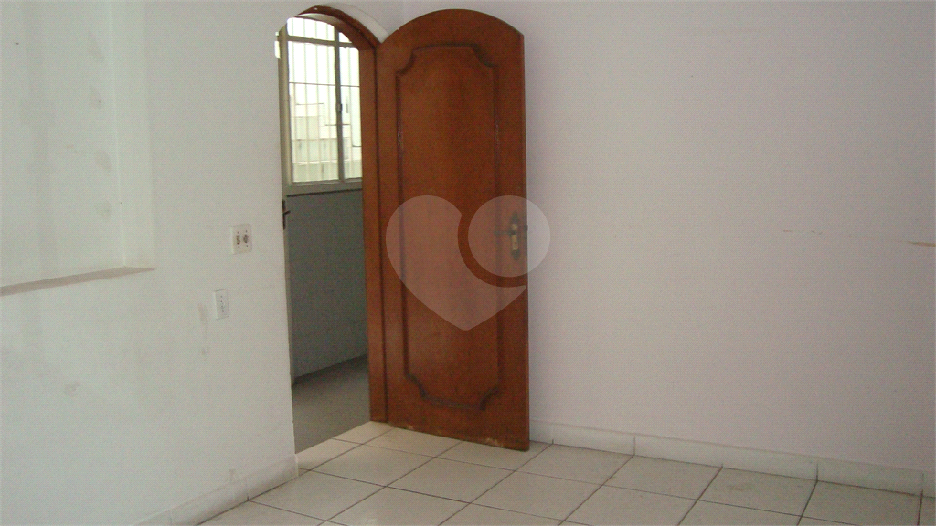 Sobrado à venda com 9 quartos, 400m² - Foto 4