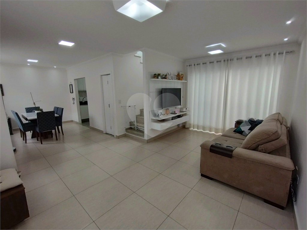 lindo sobrado novo de 3 dts no horto florestal