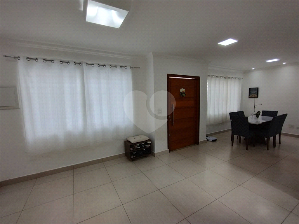 lindo sobrado novo de 3 dts no horto florestal