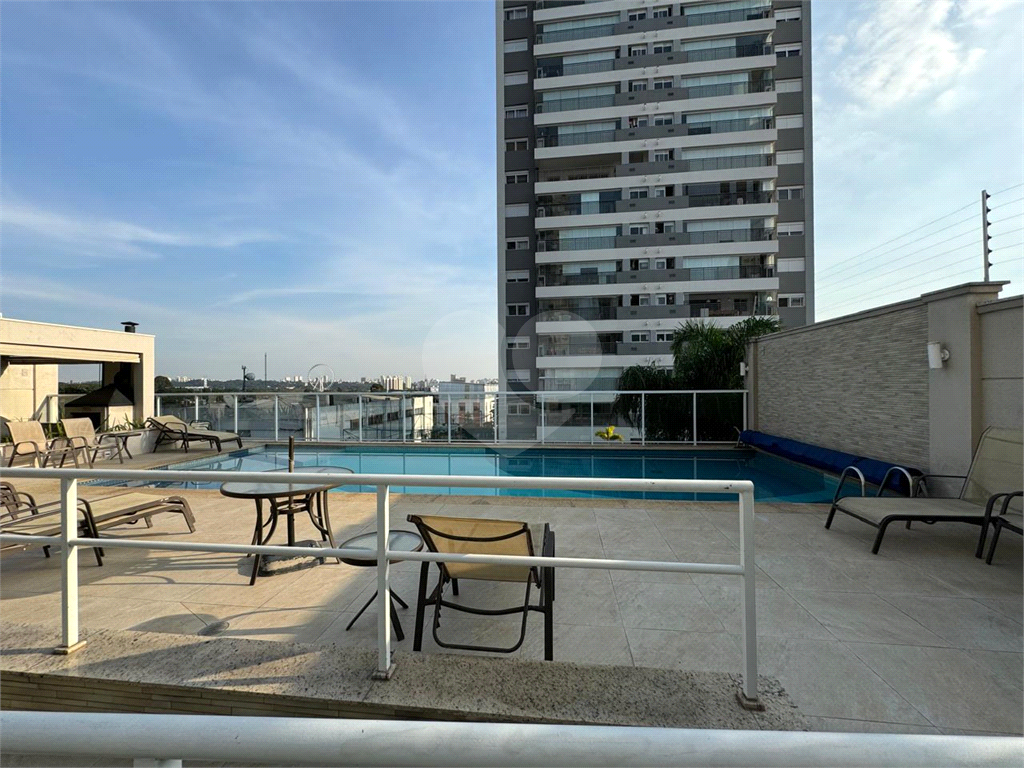 APARTAMENTO em VILA LEOPOLDINA