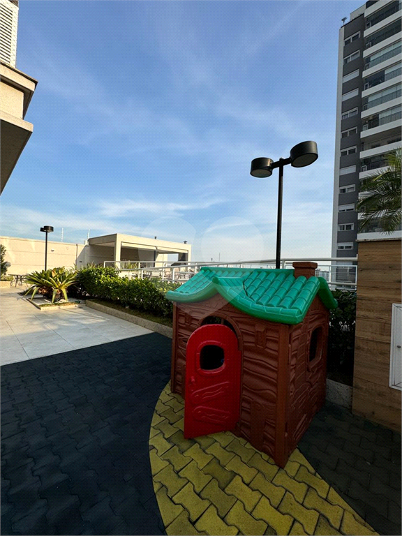 APARTAMENTO em VILA LEOPOLDINA