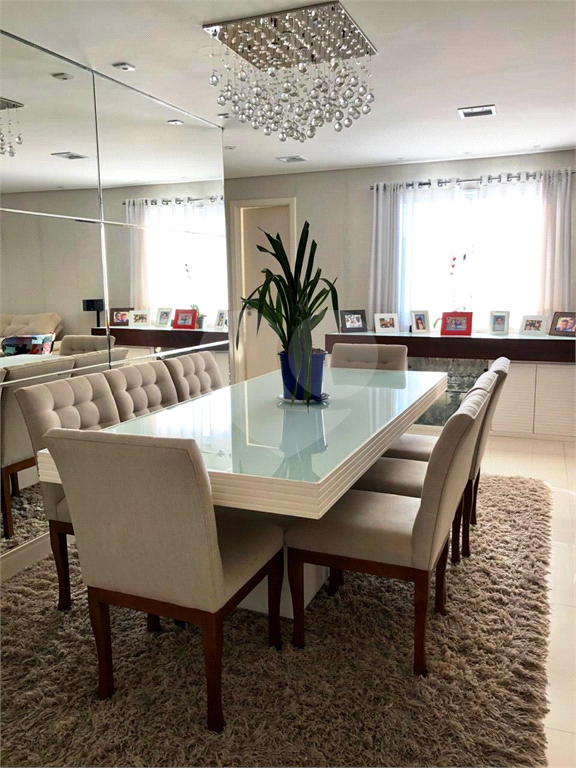 APARTAMENTO em SANTANA