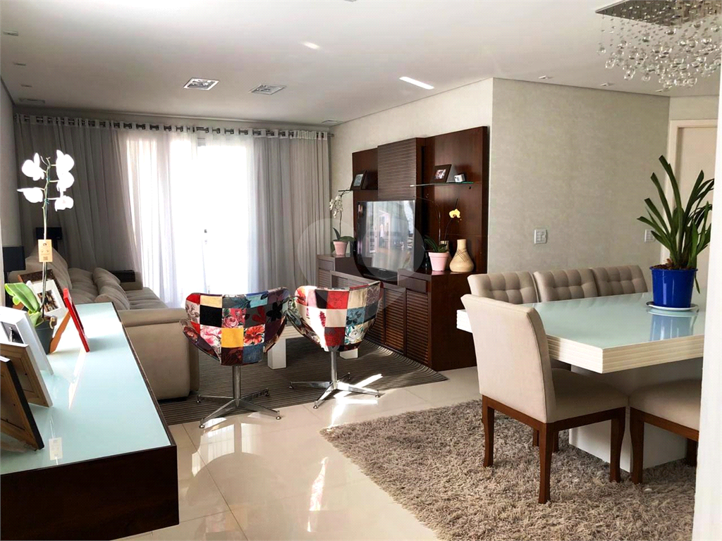 APARTAMENTO em SANTANA