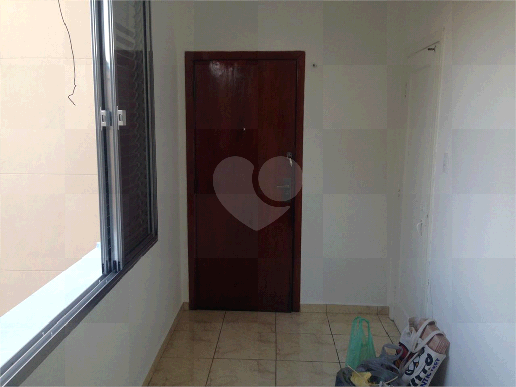Apartamento na região do Centro Histórico -  Estação da Luz,  com dois dormitórios, um banheiro 