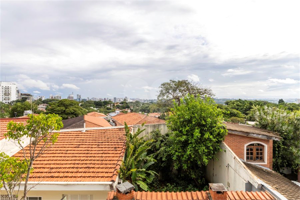 Sobrado à venda na Vila Beatriz