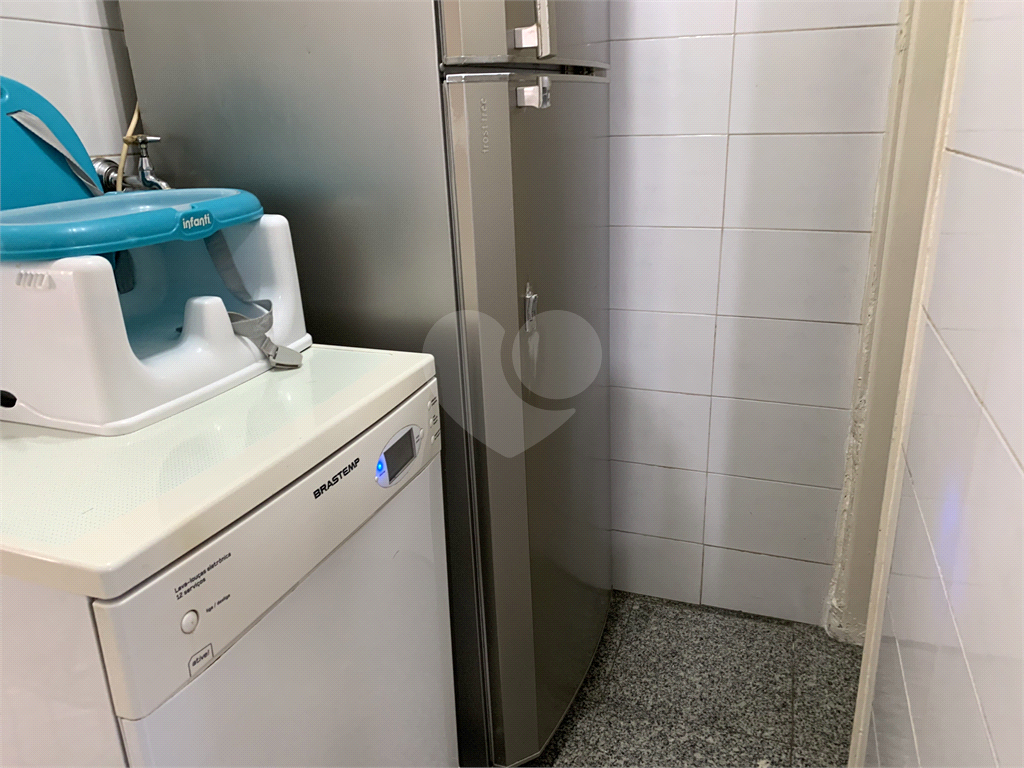Sobrado com 3 dormitórios, 8 vagas, na Zona Norte de São Paulo
