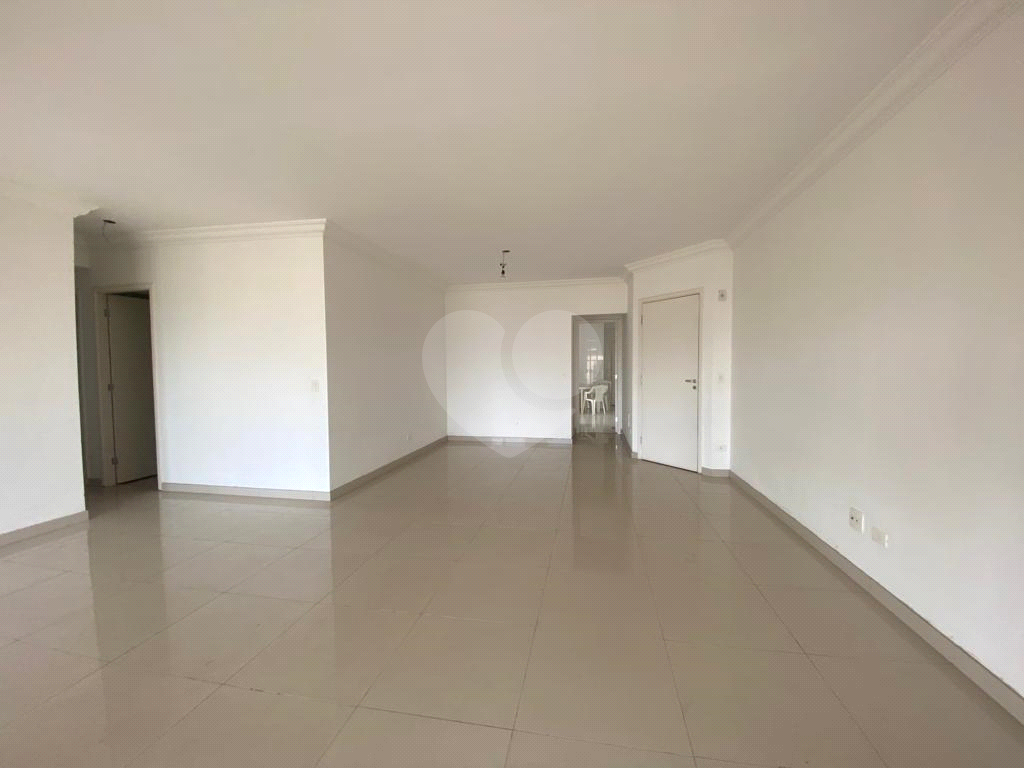 APARTAMENTO em SANTANA