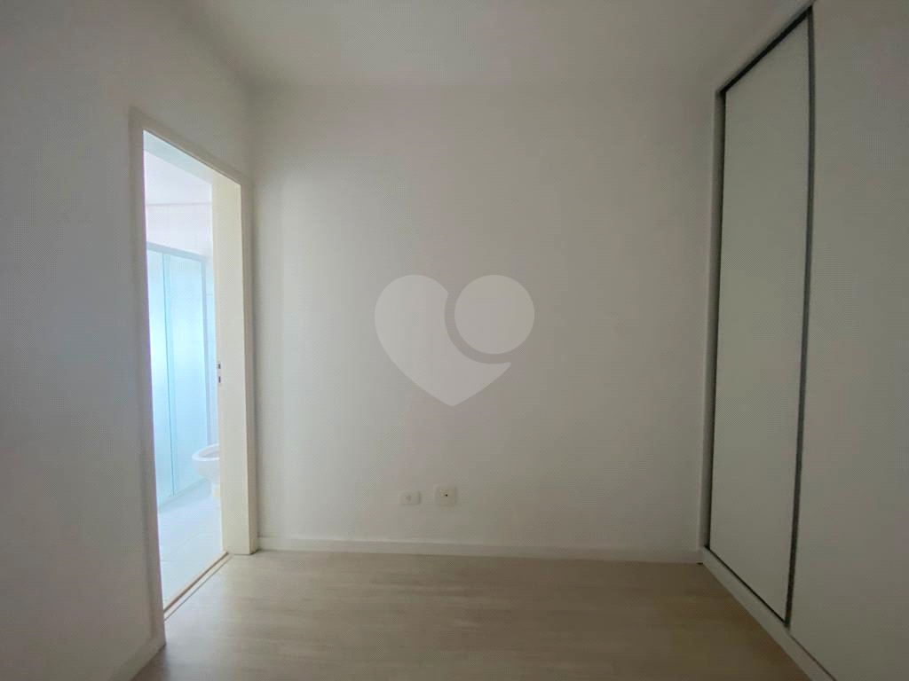 APARTAMENTO em SANTANA
