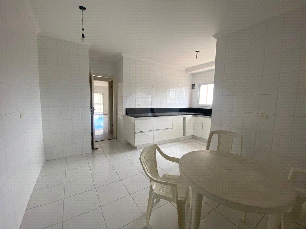 APARTAMENTO em SANTANA