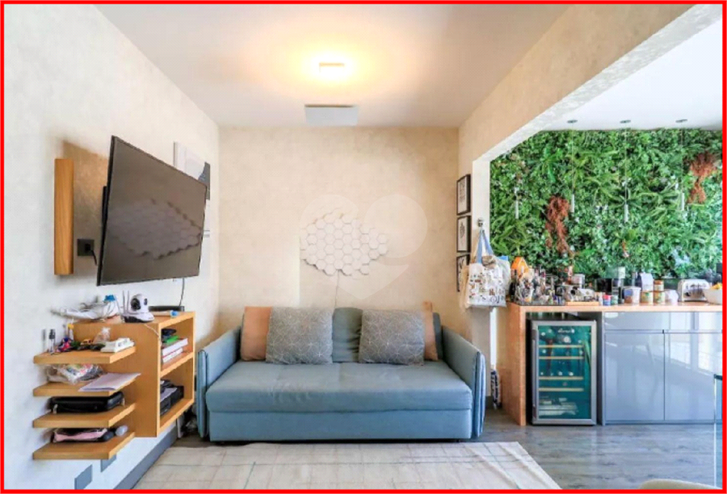 APARTAMENTO em CAMPO BELO