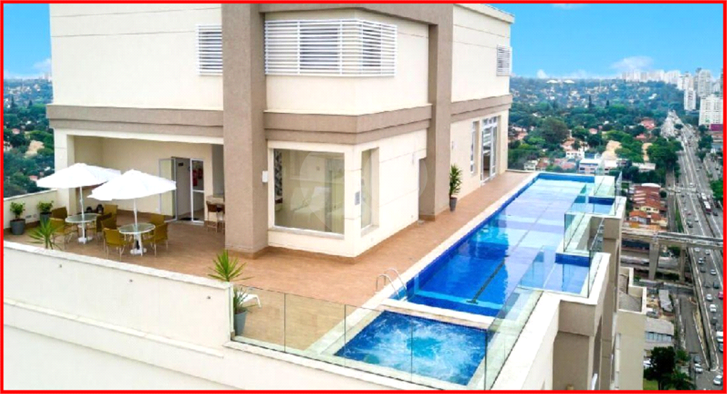APARTAMENTO em CAMPO BELO