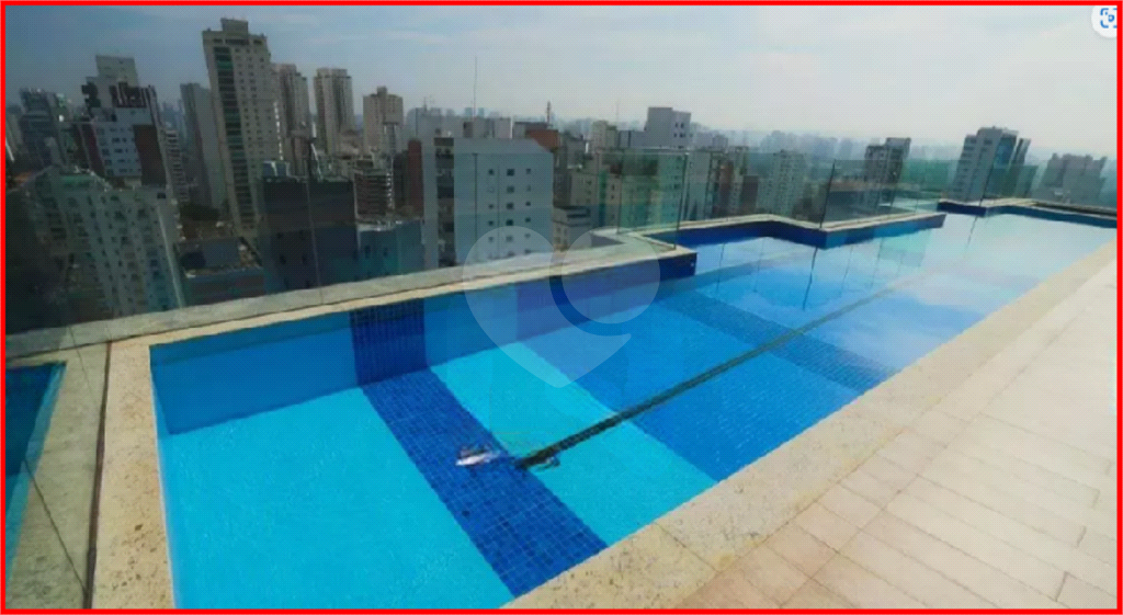 APARTAMENTO em CAMPO BELO