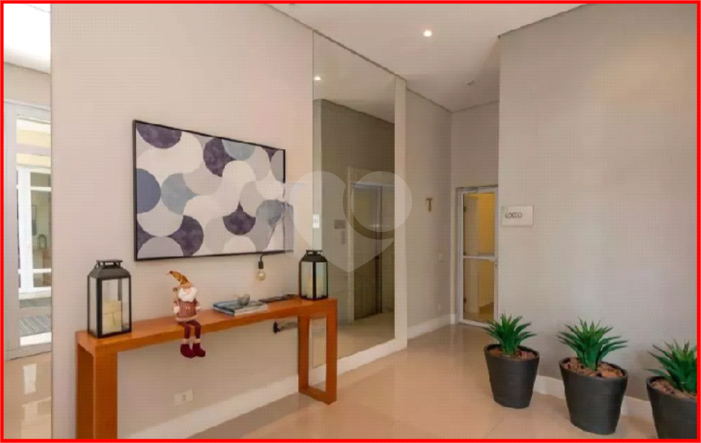APARTAMENTO em CAMPO BELO