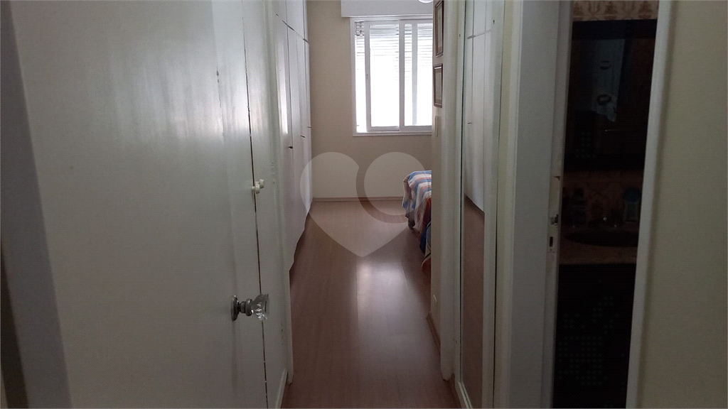 Casa residencial de 210m² em excelente localização no Planalto Paulista tem 3 quartos, sendo 1 suíte