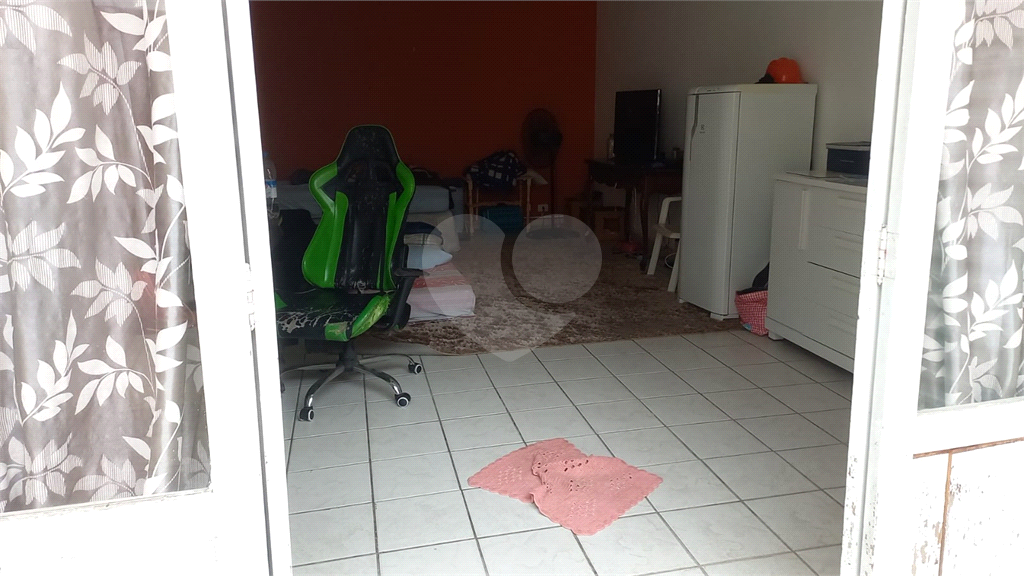 Casa residencial de 210m² em excelente localização no Planalto Paulista tem 3 quartos, sendo 1 suíte