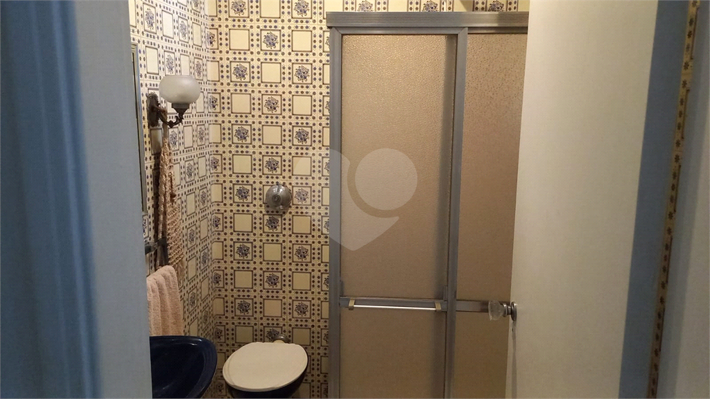 Casa residencial de 210m² em excelente localização no Planalto Paulista tem 3 quartos, sendo 1 suíte
