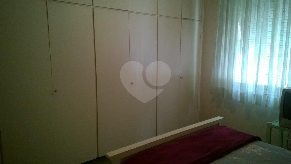 Casa residencial de 210m² em excelente localização no Planalto Paulista tem 3 quartos, sendo 1 suíte