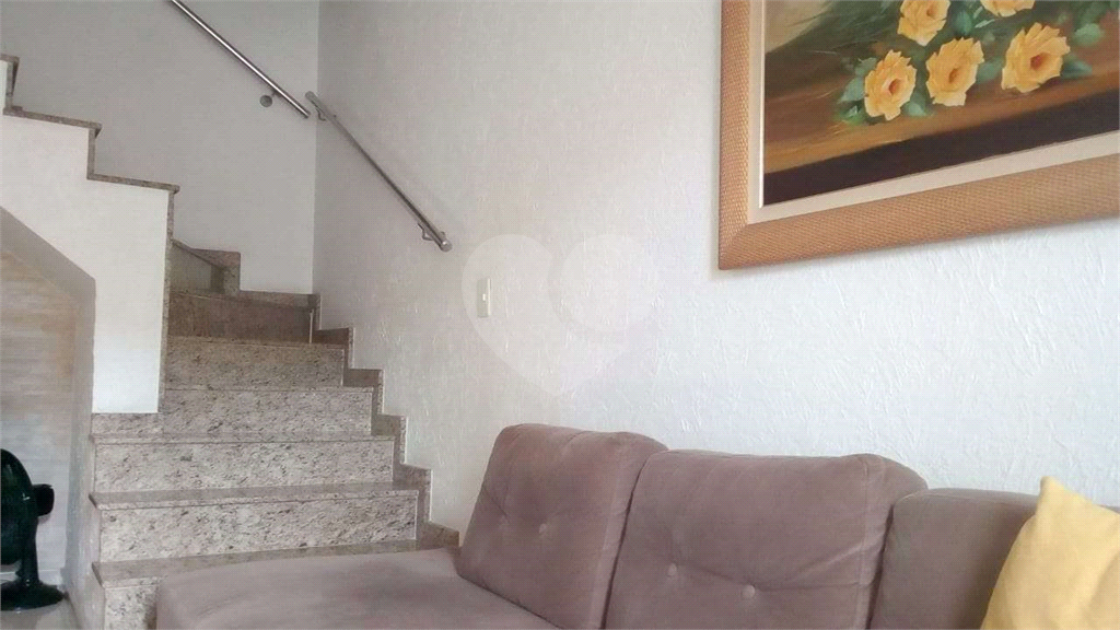 Sobrado em condomínio na Vila Maria