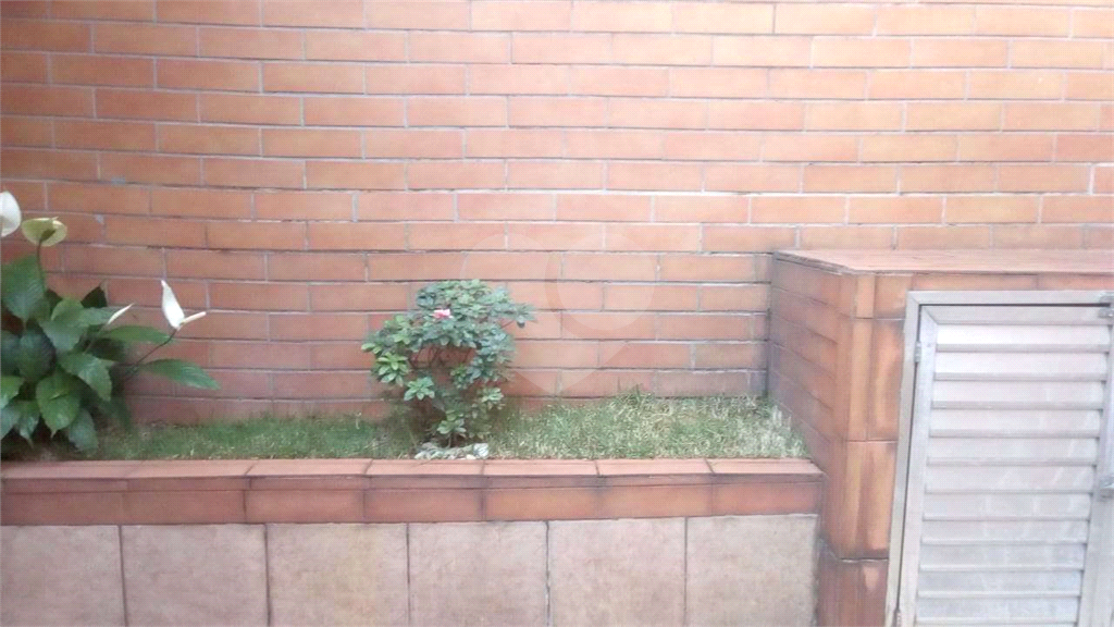 Sobrado em condomínio na Vila Maria
