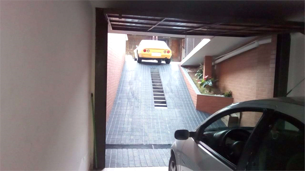 Sobrado em condomínio na Vila Maria