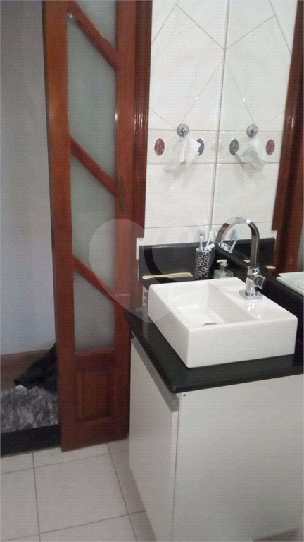 Sobrado em condomínio na Vila Maria