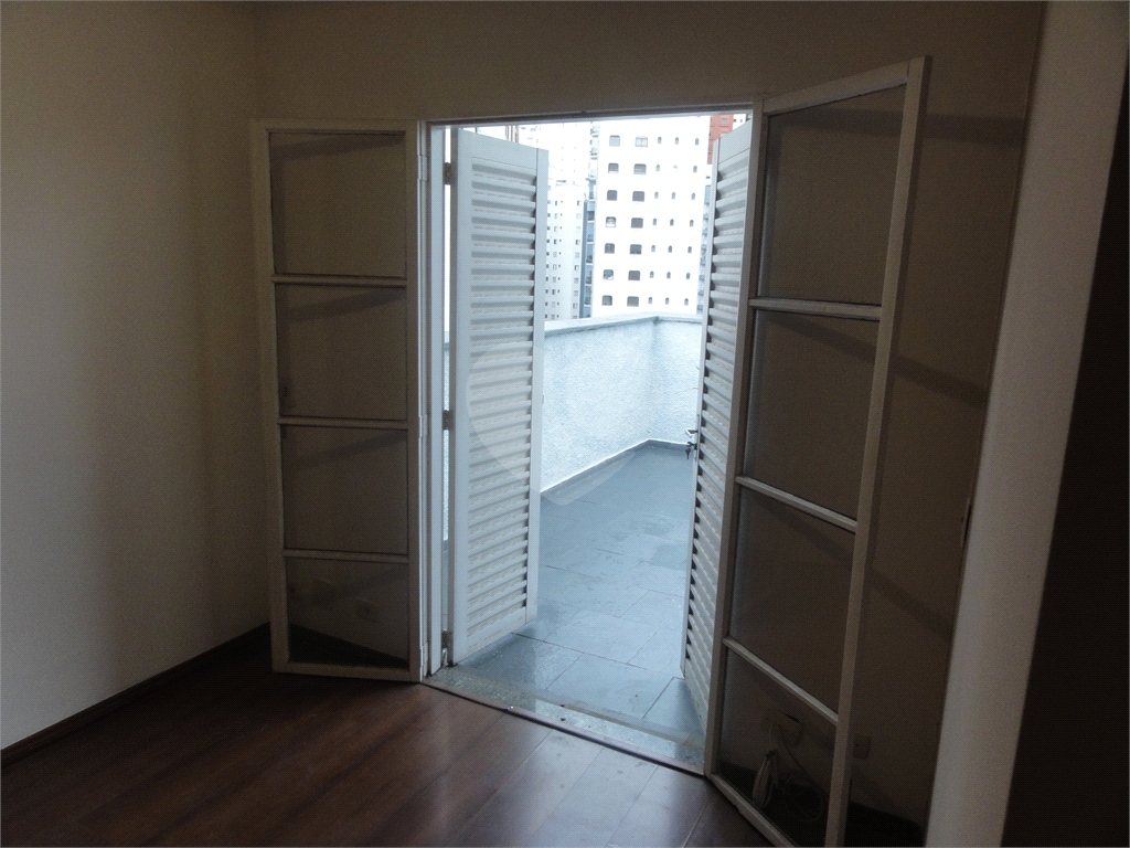 Apartamento à venda e aluguel com 3 quartos, 137m² - Foto 10