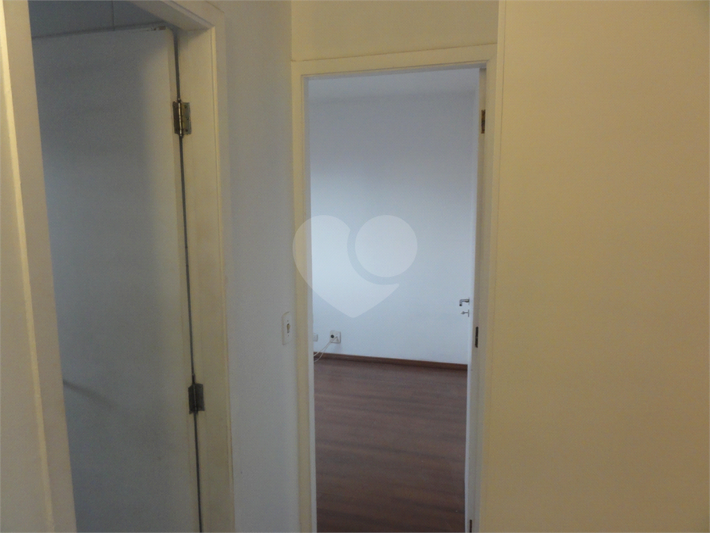 Apartamento à venda e aluguel com 3 quartos, 137m² - Foto 9