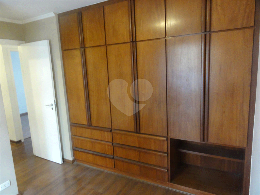 Apartamento à venda e aluguel com 3 quartos, 137m² - Foto 11