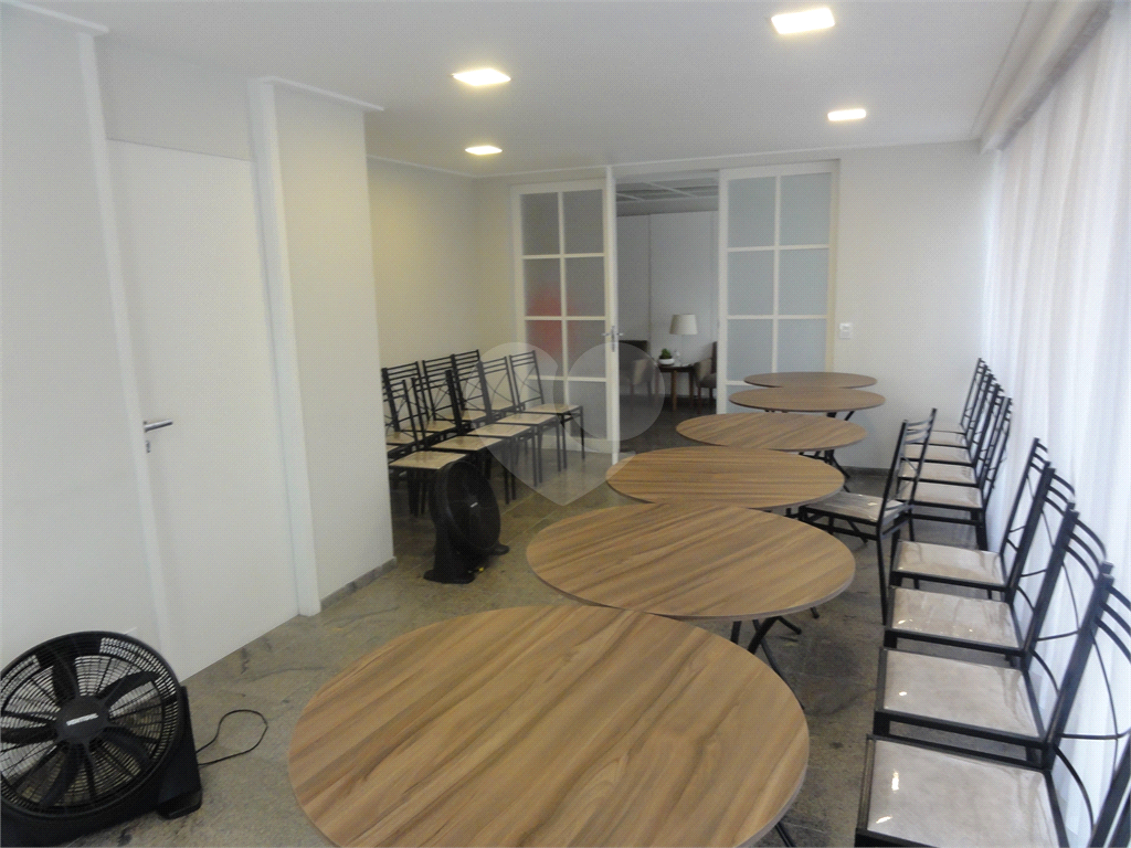 Apartamento à venda e aluguel com 3 quartos, 137m² - Foto 47